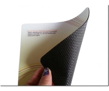 mouse-pad-laminado-e-com-base-de-borracha
